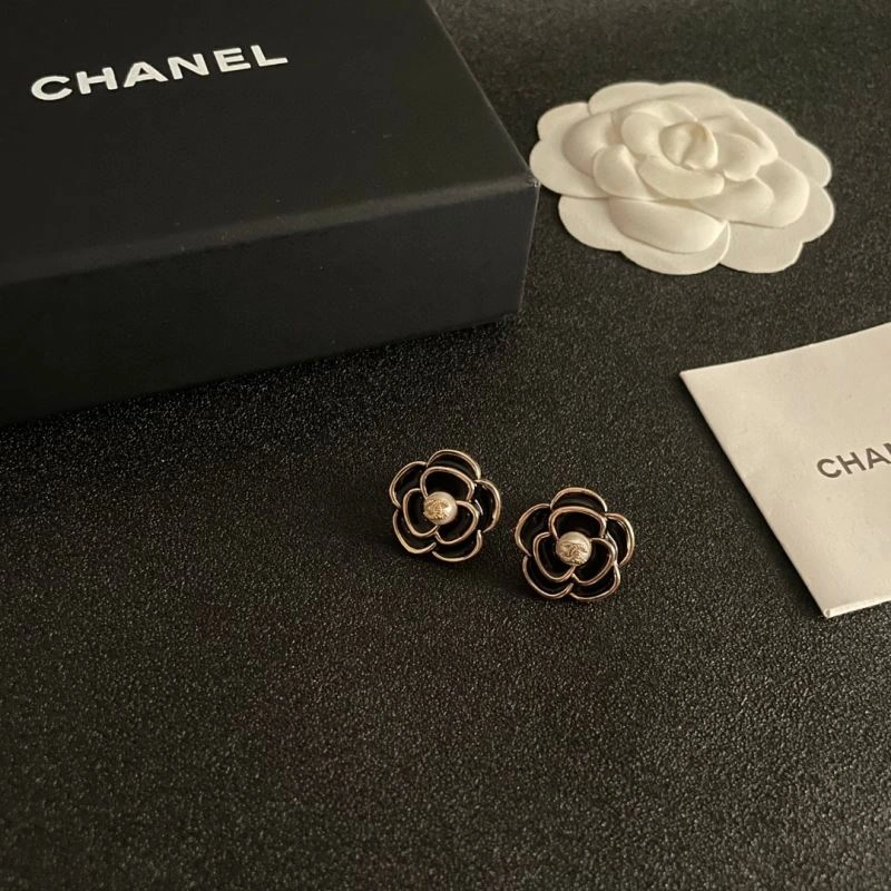 Chanel Earrings Practical 226211