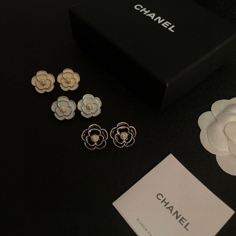 Chanel Earrings Stylish 226159