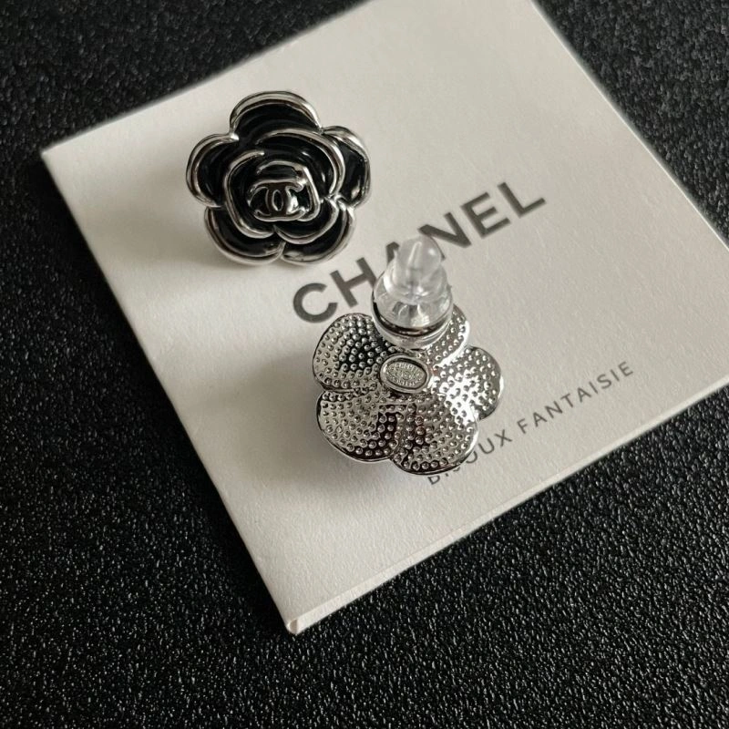 Premium Chanel Earrings 226208