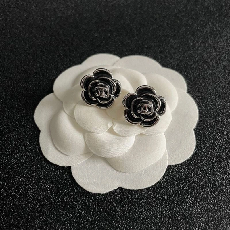 Premium Chanel Earrings 226208