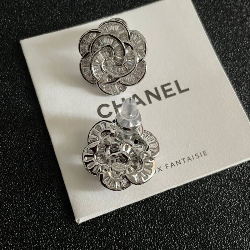Chanel Earrings SoftTouch 226175