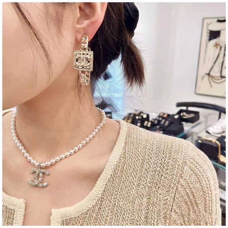 GoodFit Chanel Earrings 226164