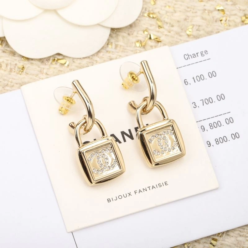 Resilient Chanel Earrings 226260