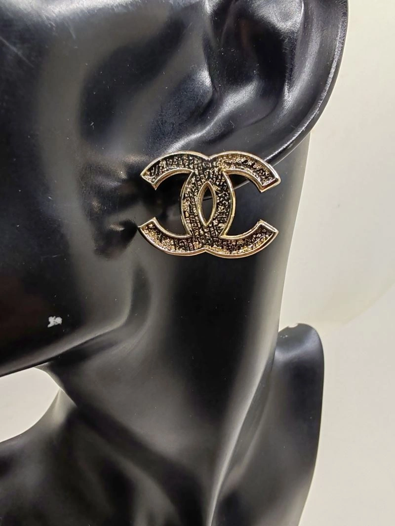 Chanel Earrings EyeCatching 226165