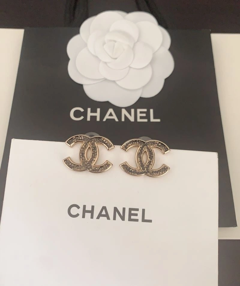 Chanel Earrings EyeCatching 226165