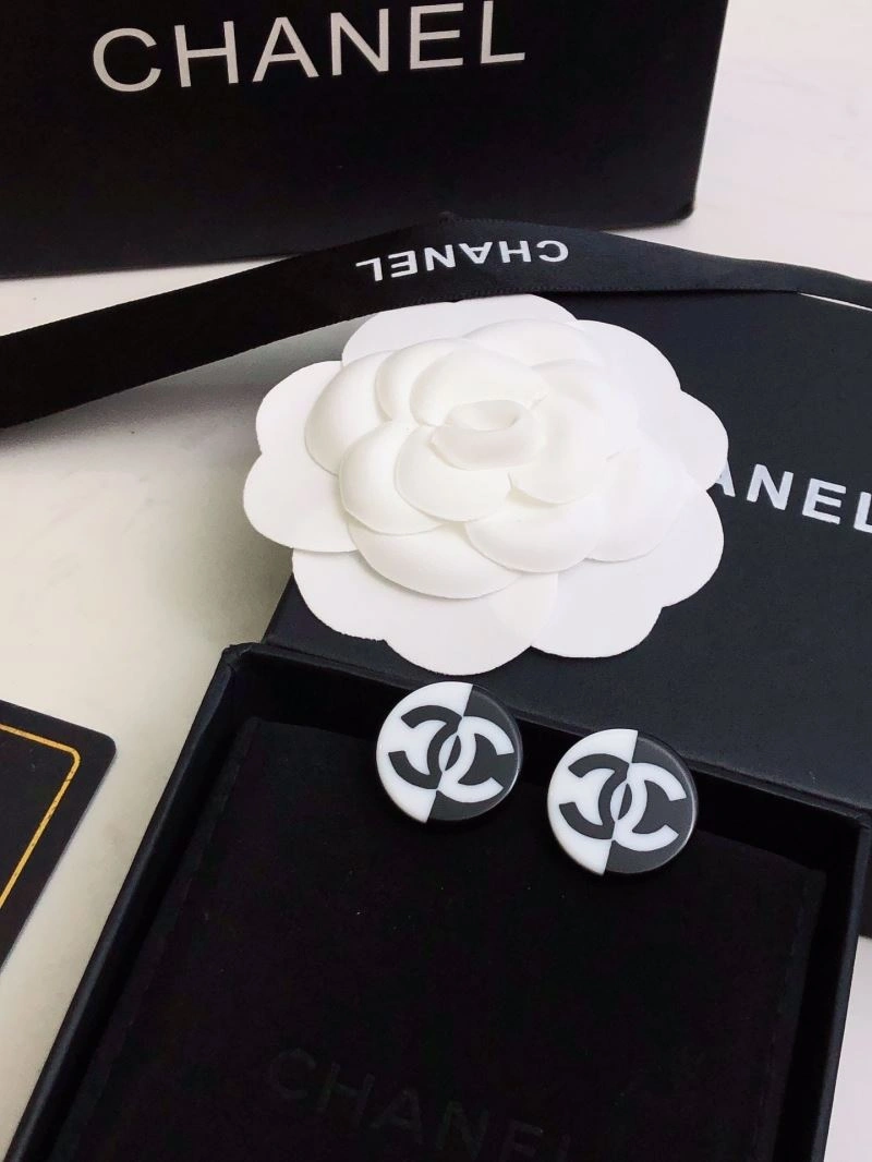 Chanel Earrings HighQuality 226160