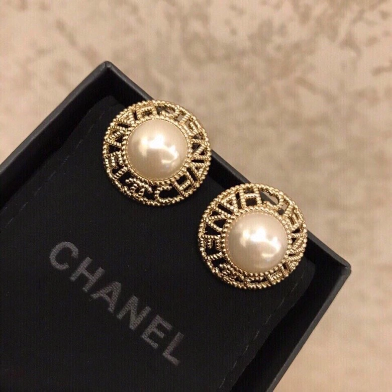 Soft Chanel Earrings 226150