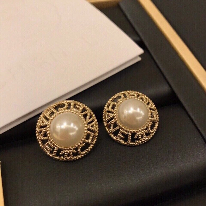 Soft Chanel Earrings 226150