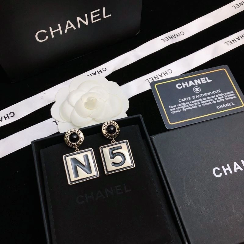 UrbanChic Chanel Earrings 226157