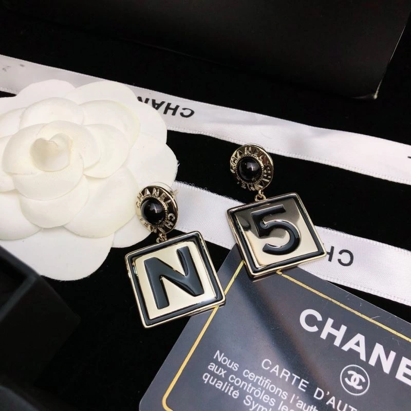 UrbanChic Chanel Earrings 226157