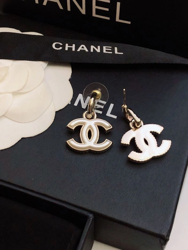 Affordable Chanel Earrings 226151