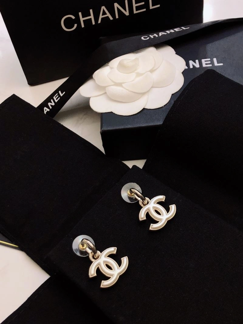 Affordable Chanel Earrings 226151