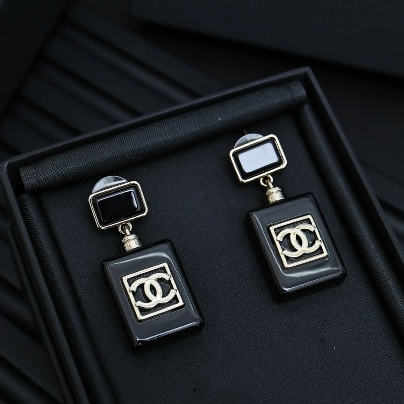 NewStyle Chanel Earrings 226163