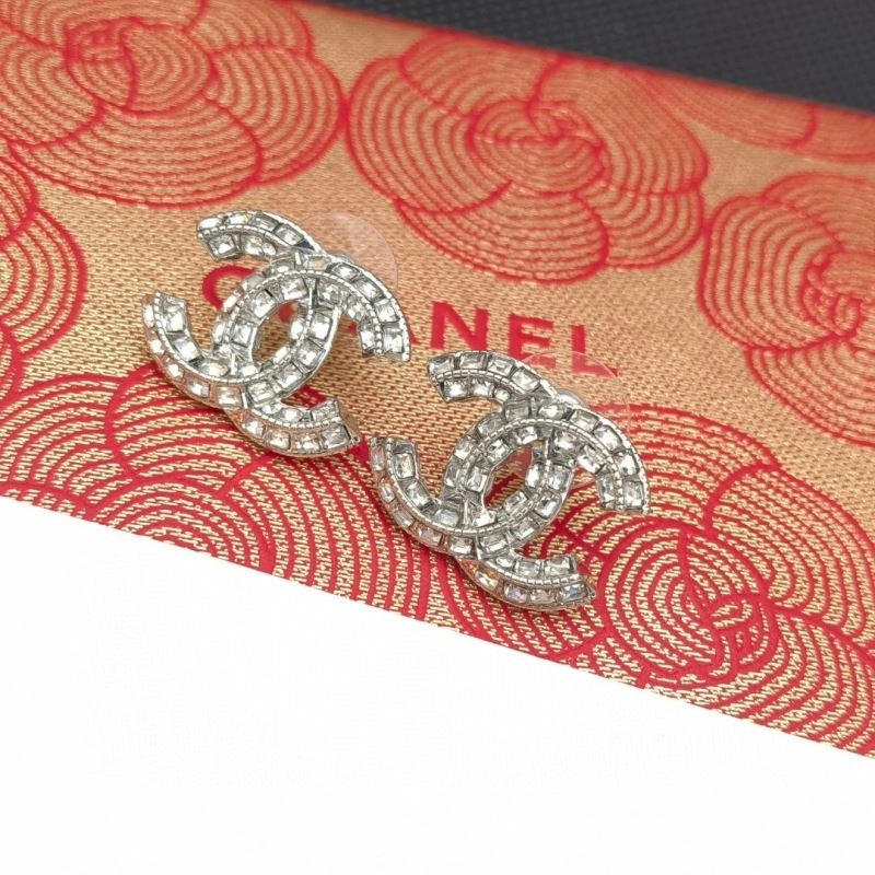 Chanel Earrings Lightweight 226168