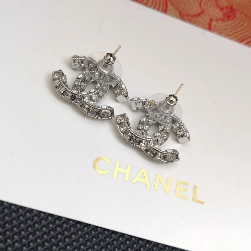 Chanel Earrings Lightweight 226168