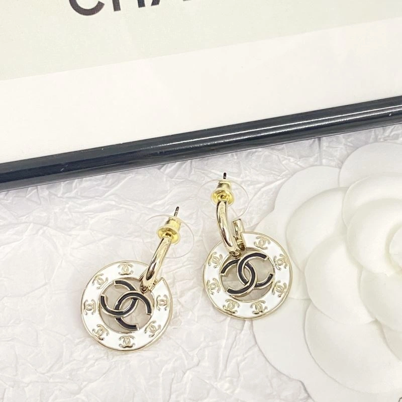 Vibrant Chanel Earrings 226154