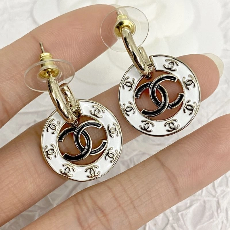 Vibrant Chanel Earrings 226154
