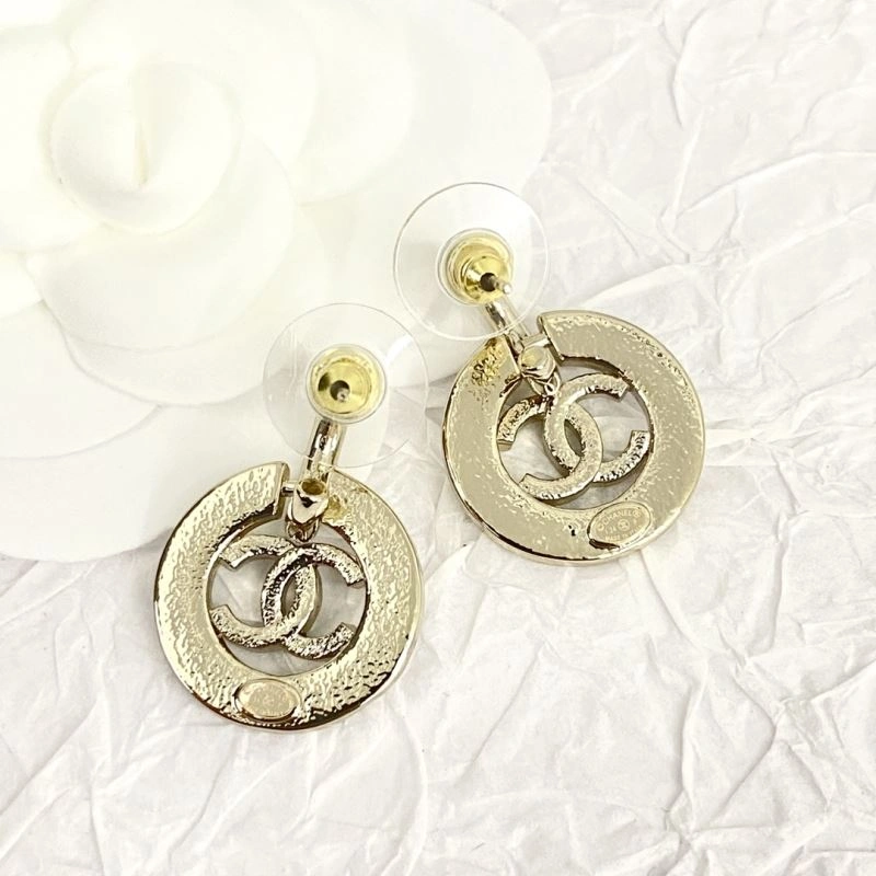 Vibrant Chanel Earrings 226154