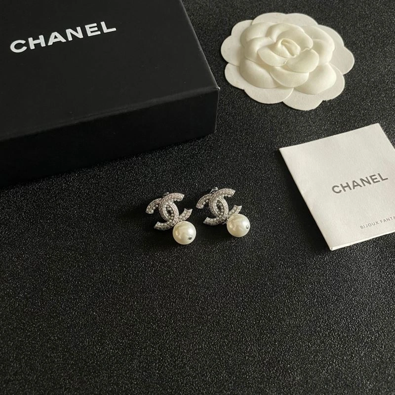 TechFriendly Chanel Earrings 226187