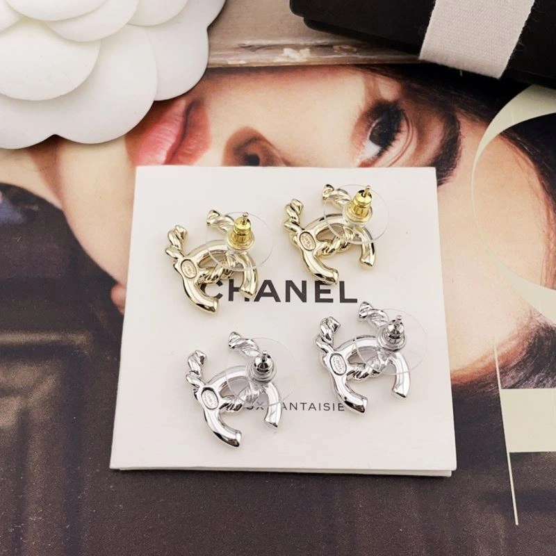 Chanel Earrings Compact 226185
