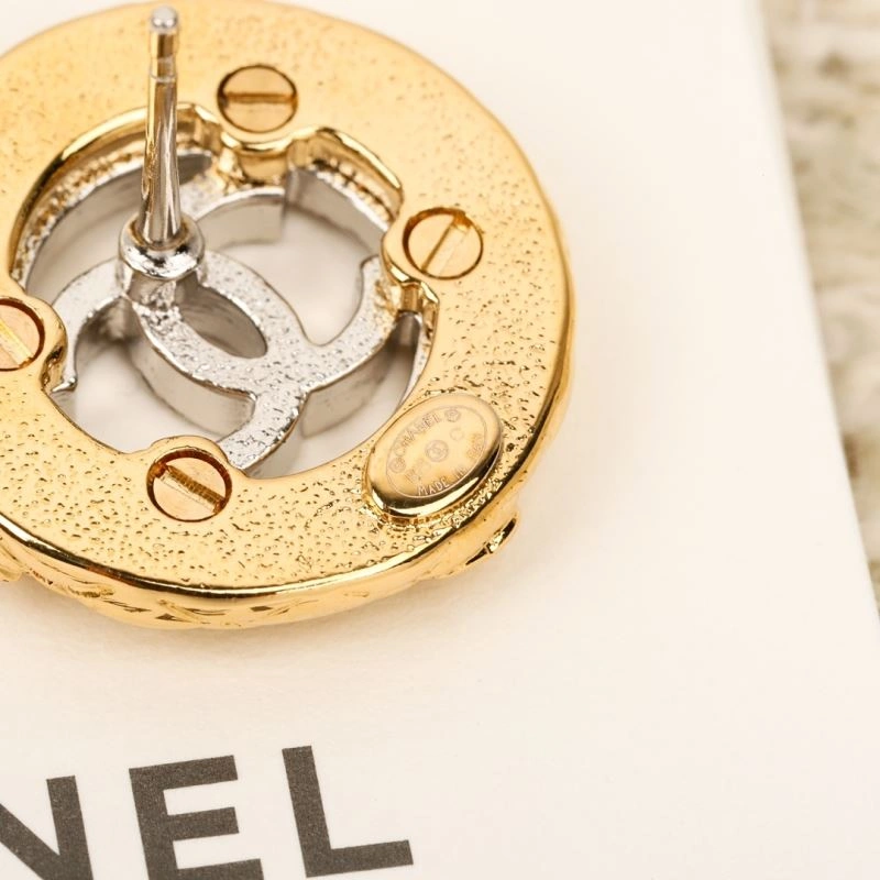 Unisex Chanel Earrings 226177