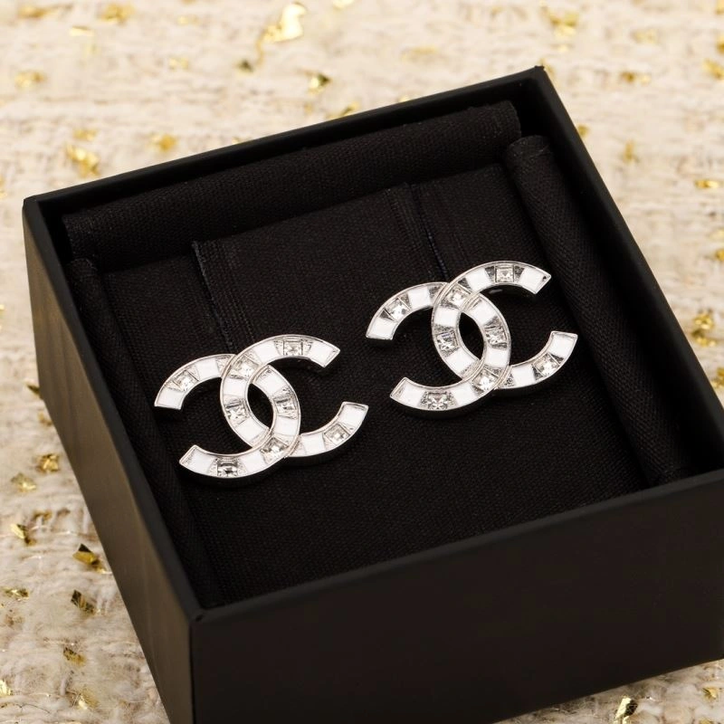 WellDesigned Chanel Earrings 226145