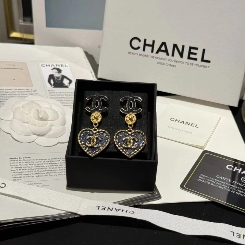 Trendy Chanel Earrings 226146