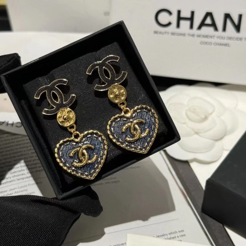 Trendy Chanel Earrings 226146