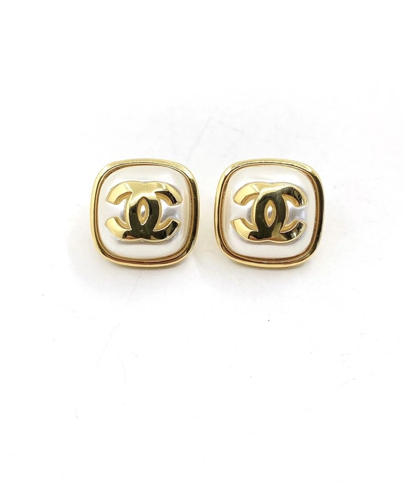 Breathable Chanel Earrings 226115