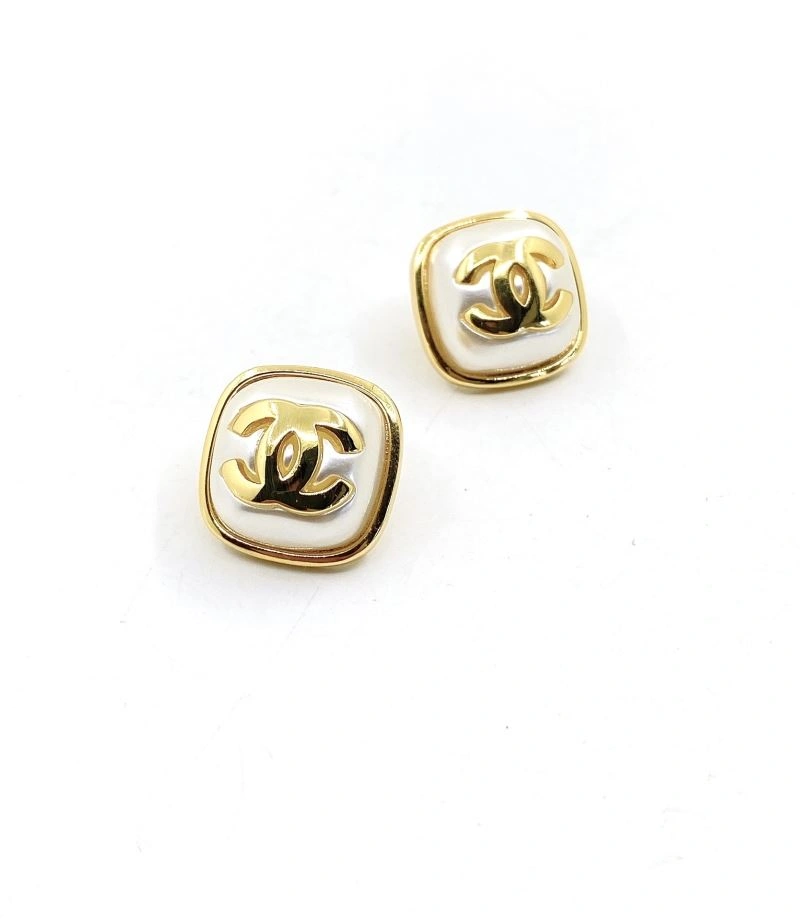 Breathable Chanel Earrings 226115