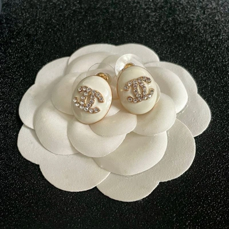 Chanel Earrings FreshLook 226112