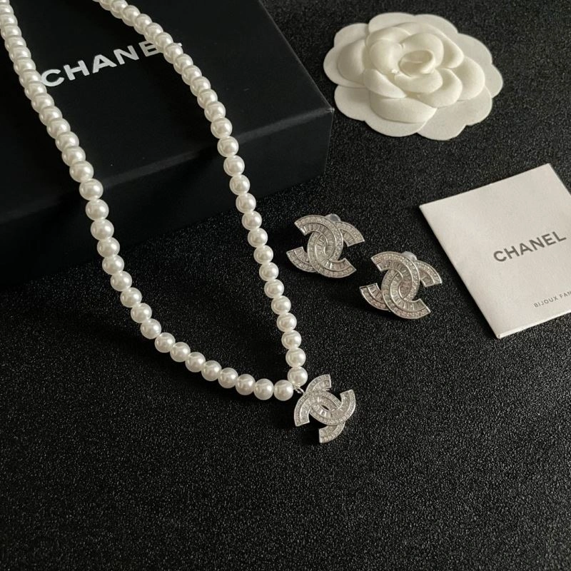 GoAnywhere Chanel Earrings 226111