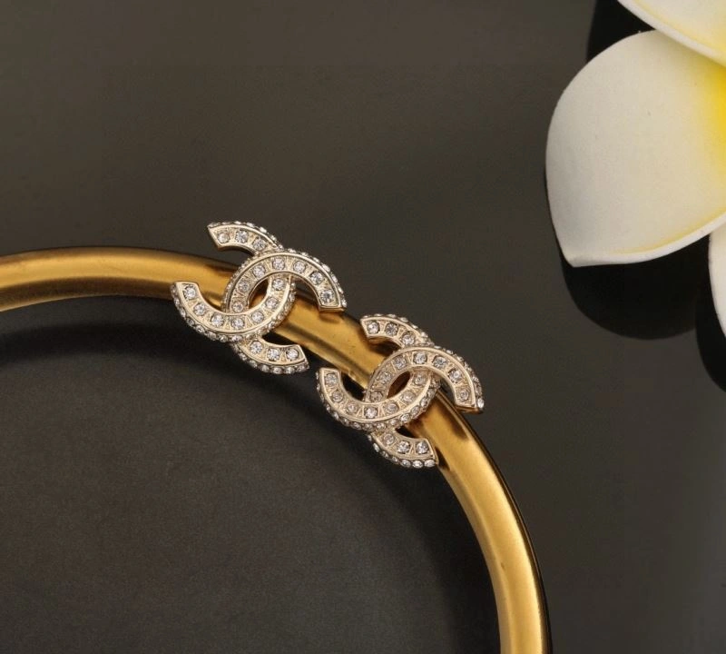 TechFriendly Chanel Earrings 226102