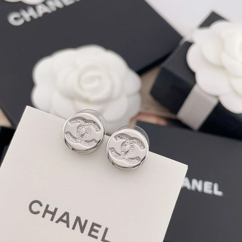 Bright Chanel Earrings 226121