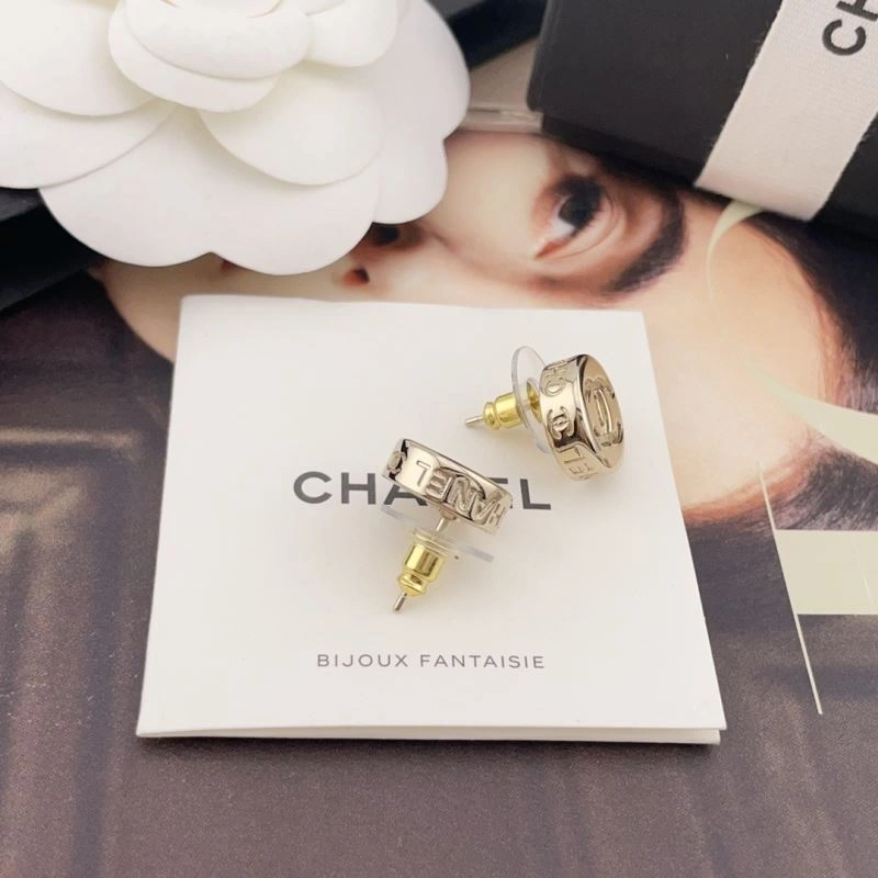 Bright Chanel Earrings 226121