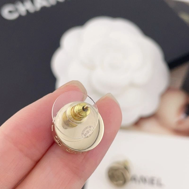 Bright Chanel Earrings 226121