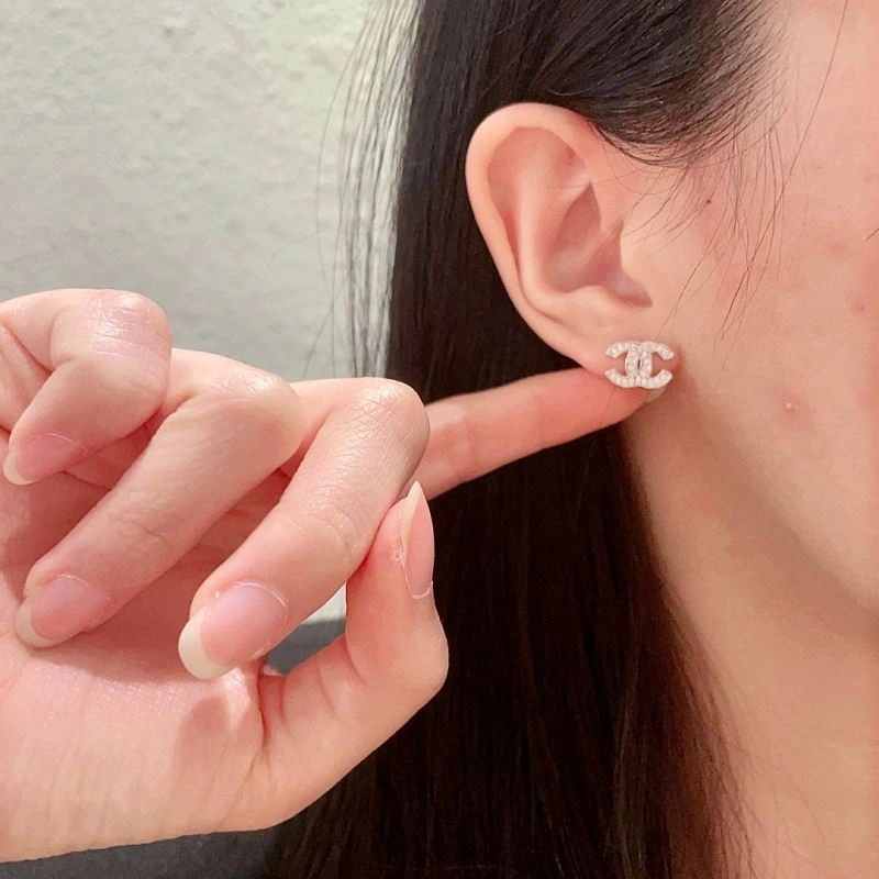 FashionForward Chanel Earrings 226100