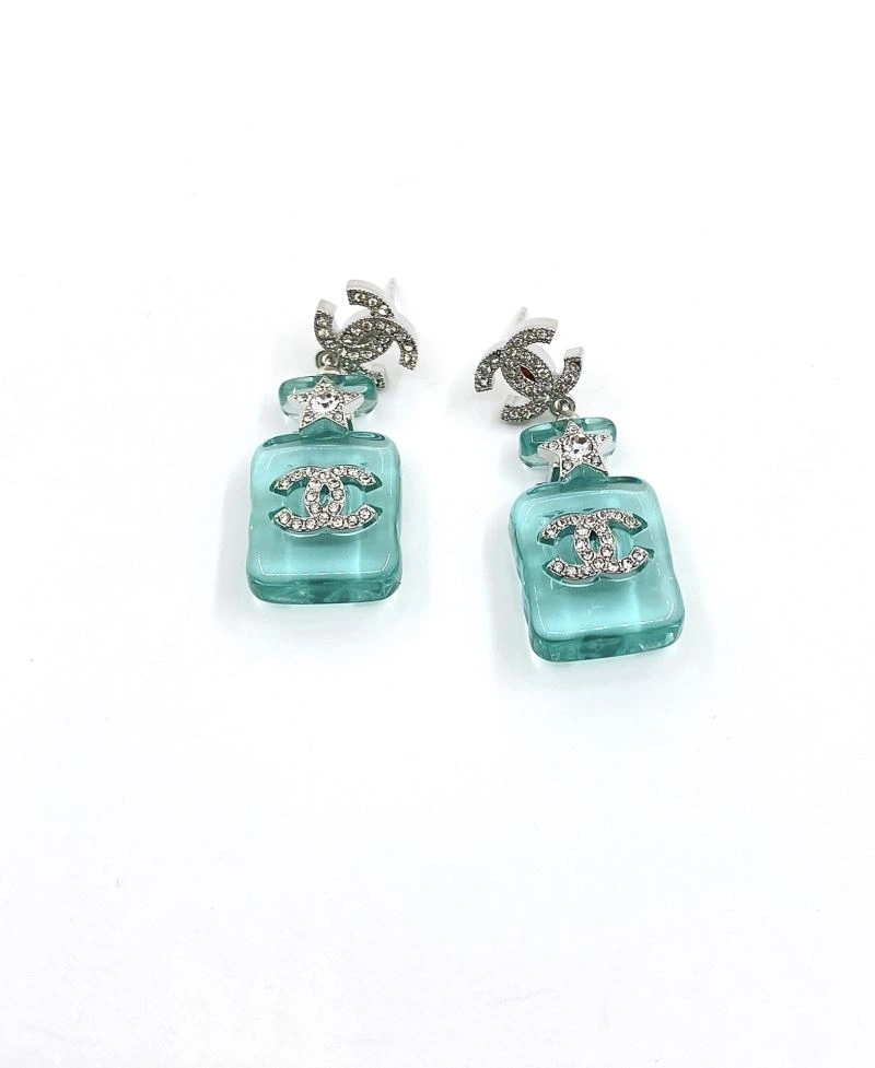 HighPerformance Chanel Earrings 226082