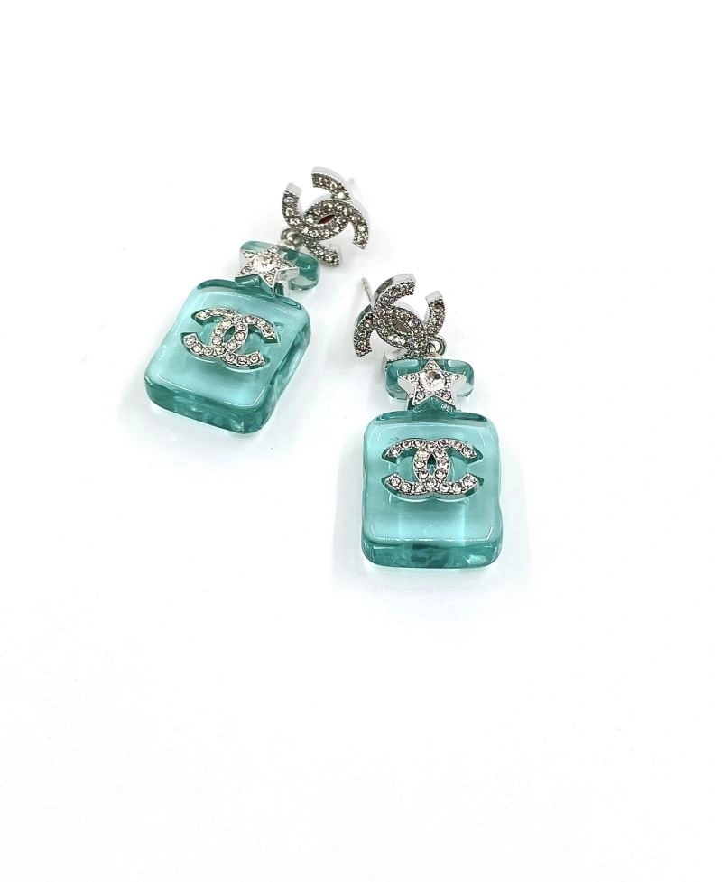 HighPerformance Chanel Earrings 226082