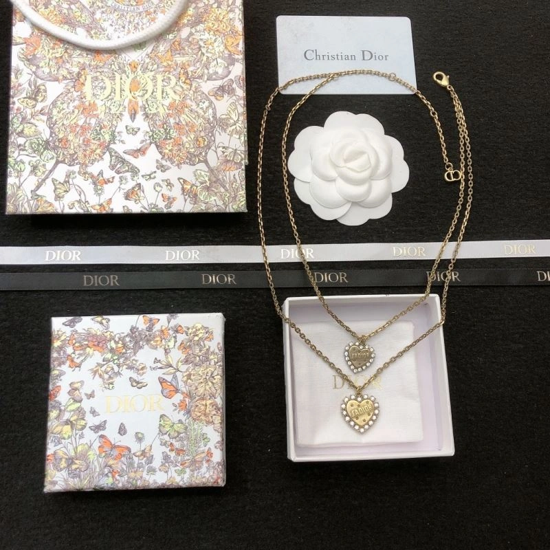 Chanel Earrings Efficient 226069