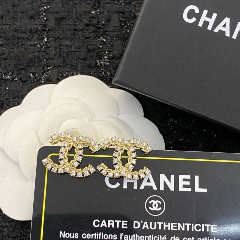 Popular Chanel Earrings 226059