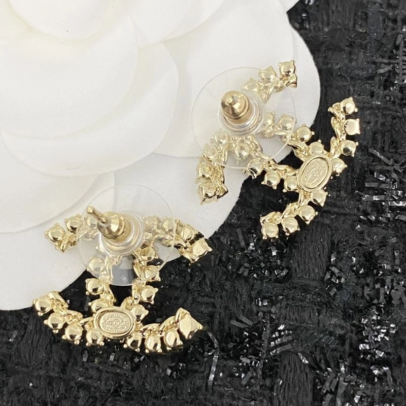 Popular Chanel Earrings 226059