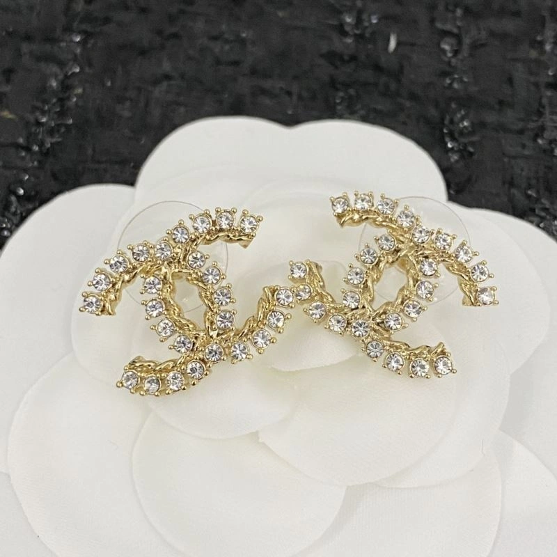 Popular Chanel Earrings 226059