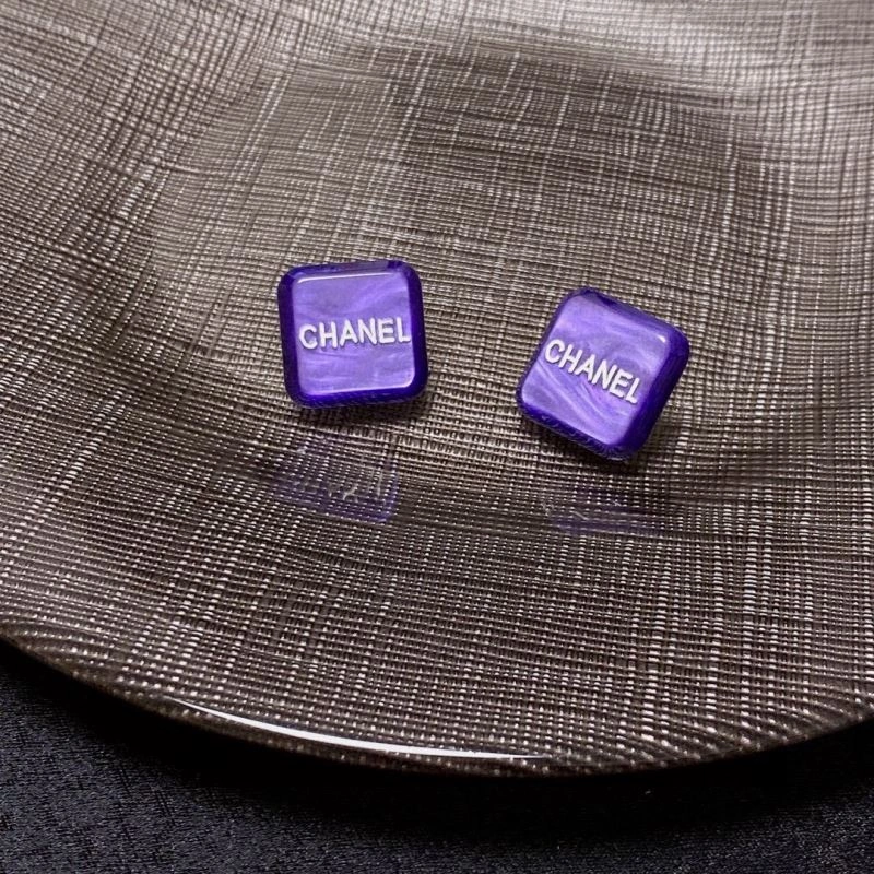 Breathable Chanel Earrings 226060