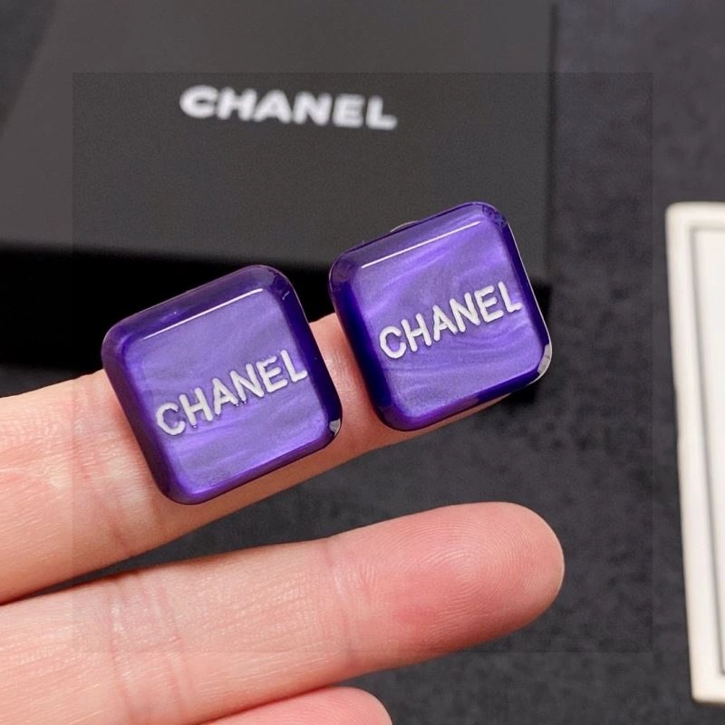 Breathable Chanel Earrings 226060