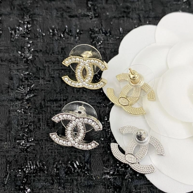 Unique Chanel Earrings 226053