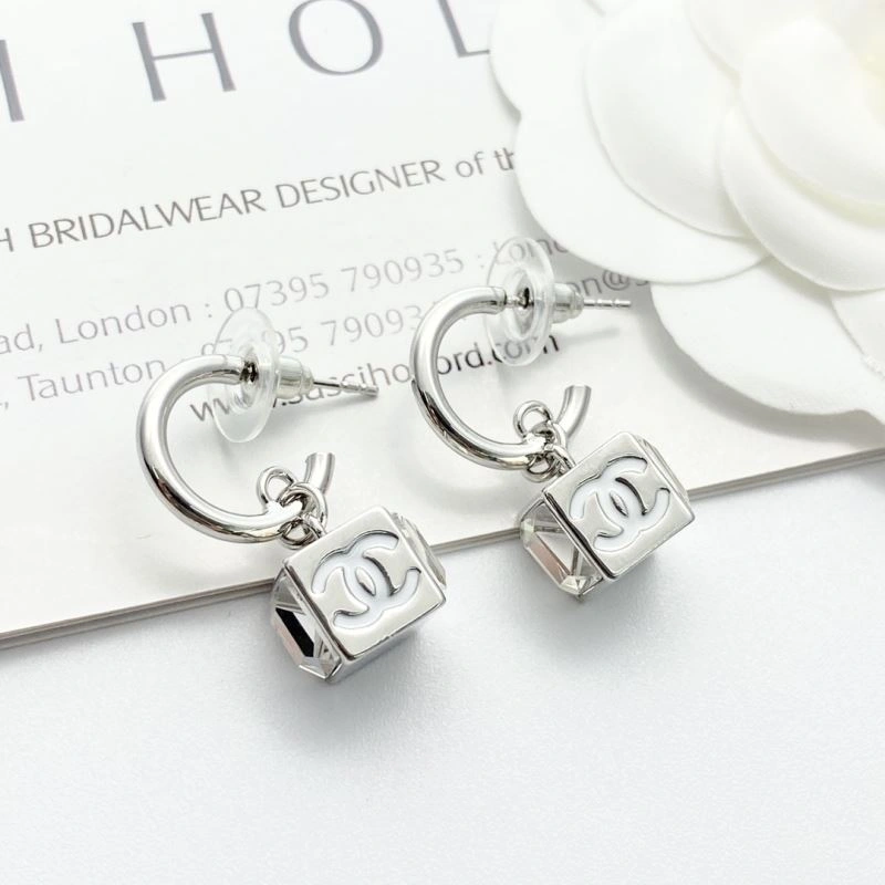 Tailored Chanel Earrings 226050