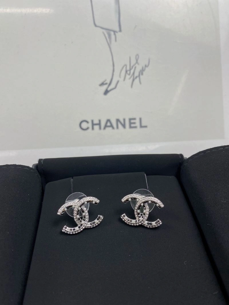 Practical Chanel Earrings 226044