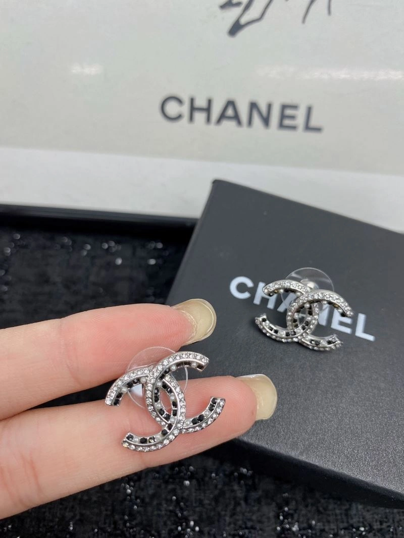 Practical Chanel Earrings 226044
