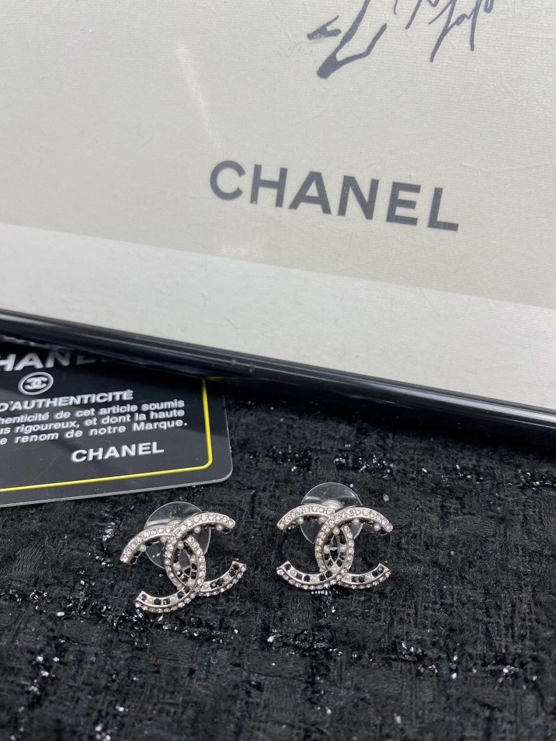 Practical Chanel Earrings 226044